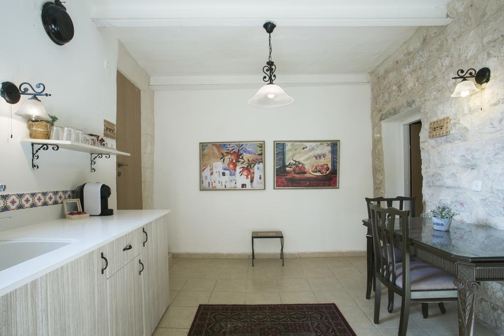 Avney Hahoshen Hotel Safed Exterior foto