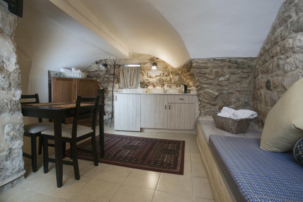 Avney Hahoshen Hotel Safed Exterior foto