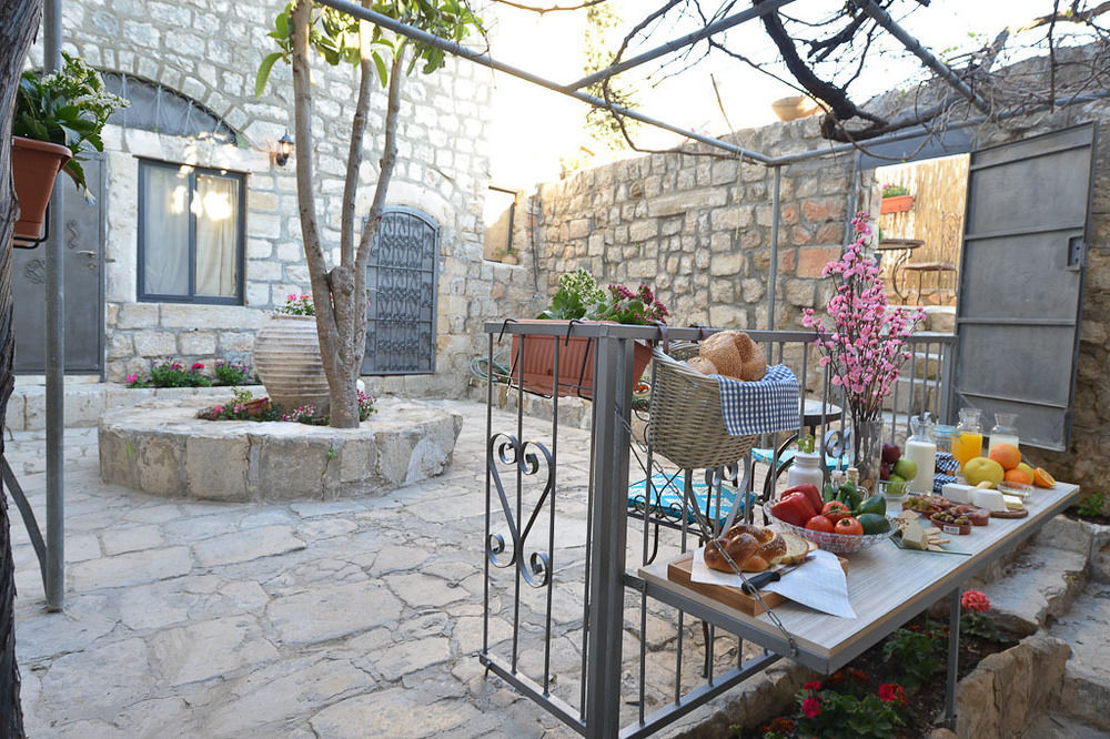 Avney Hahoshen Hotel Safed Exterior foto